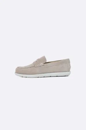 LIGHTWEIGHT SUEDE LOAFERS