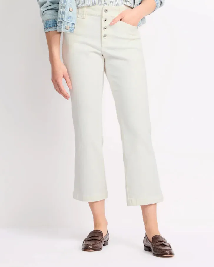 Luna Kick Crop Pants In White